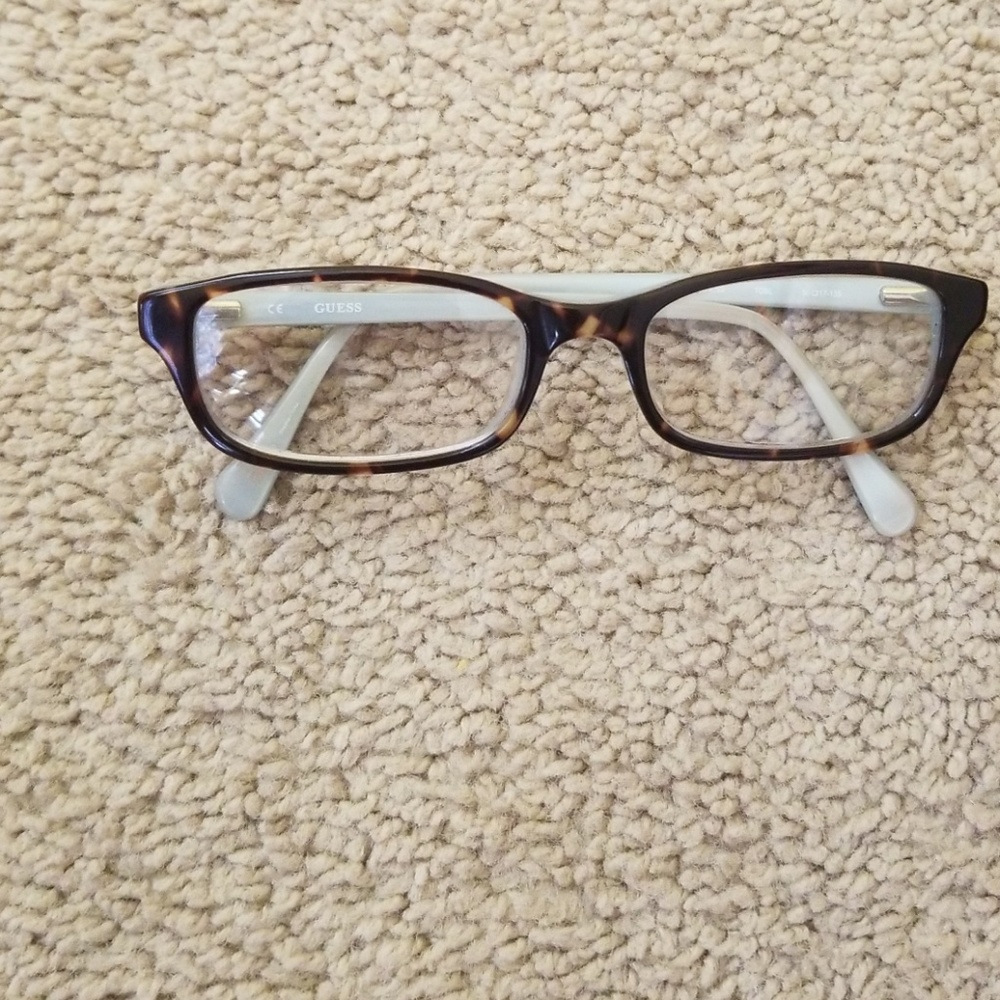 Guess prescription glasses